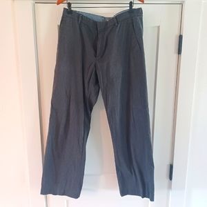 Gap 34x32 men's slacks
